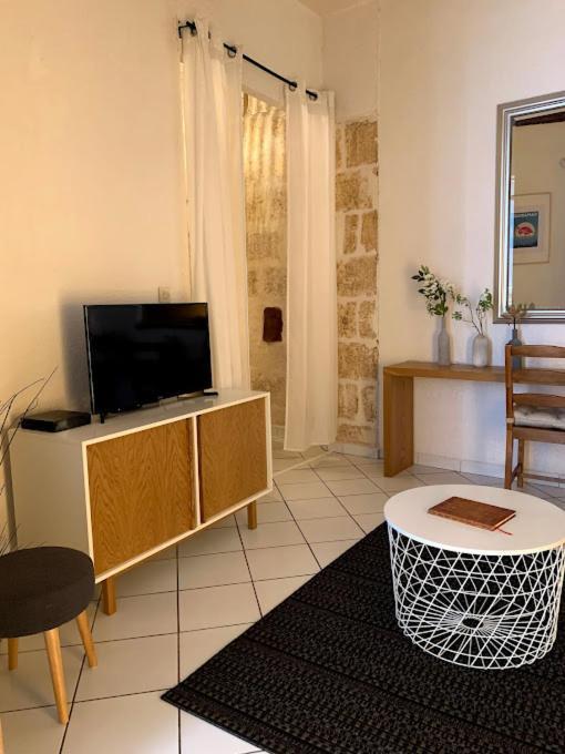 Les Coulisses Apartment